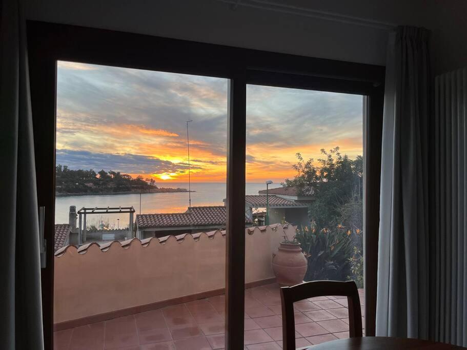 Amazing View - Exclusive Apartment Portu Frailis Àrbatax Exteriör bild