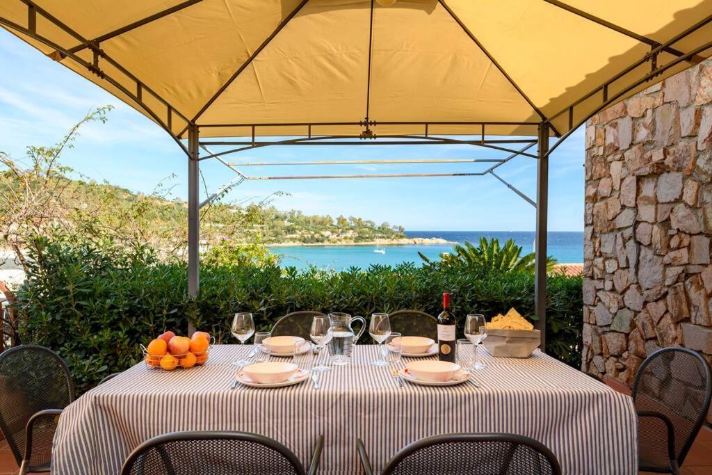 Amazing View - Exclusive Apartment Portu Frailis Àrbatax Exteriör bild